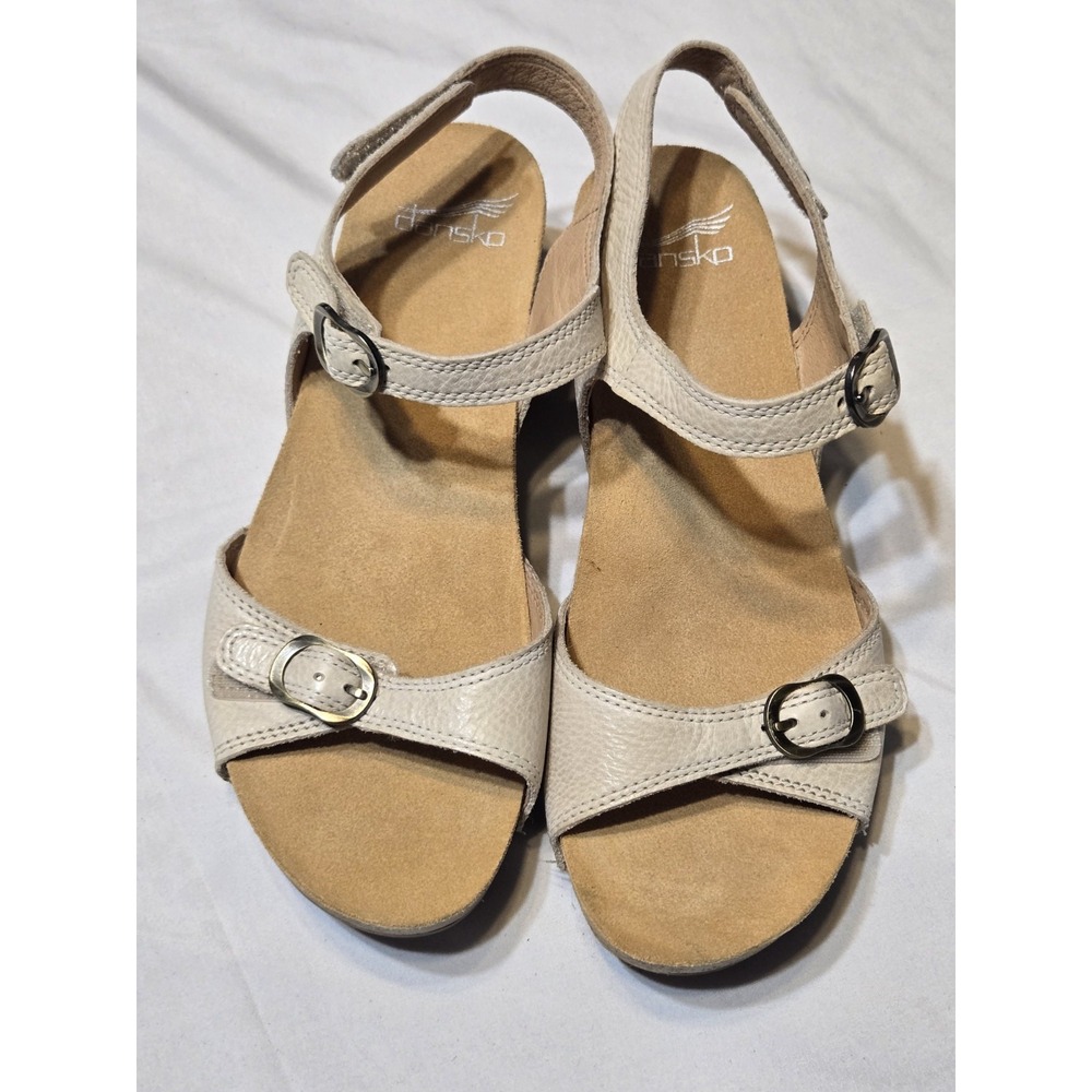 Dansko Tricia Wedge Sandals Beige Leather Shoes Strappy Sz 38 Us 7.5-8 NWOT Boho